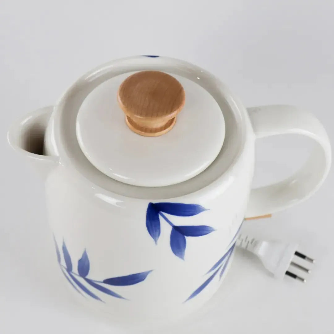 Chaleira Elétrica Porcelana Elegance Branca / Azul 1L 220V Tuut