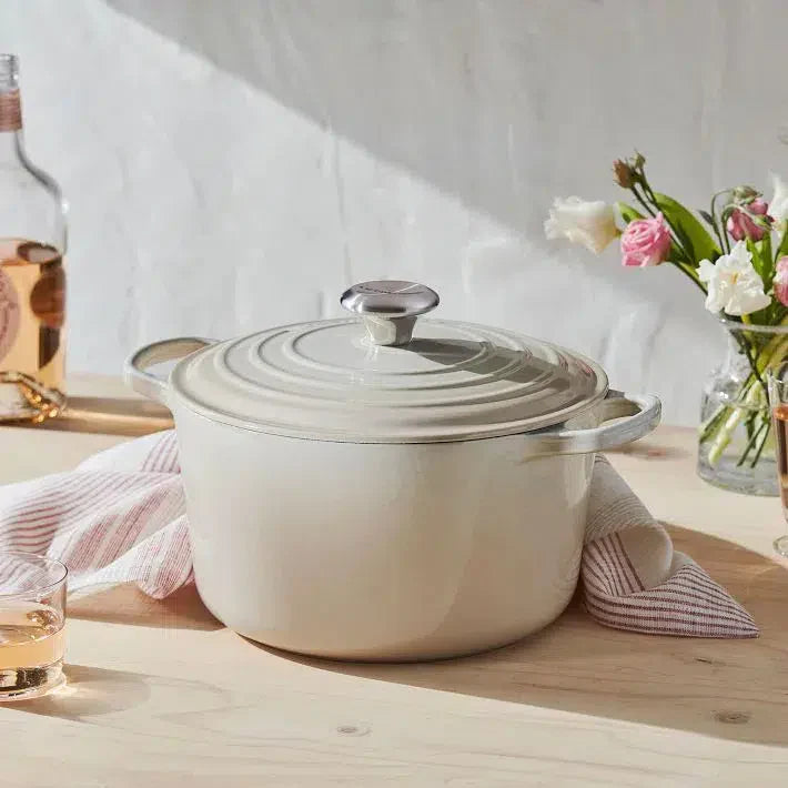 Panela Le Creuset Redonda Funda Signature Meringue 6,3L 26cm