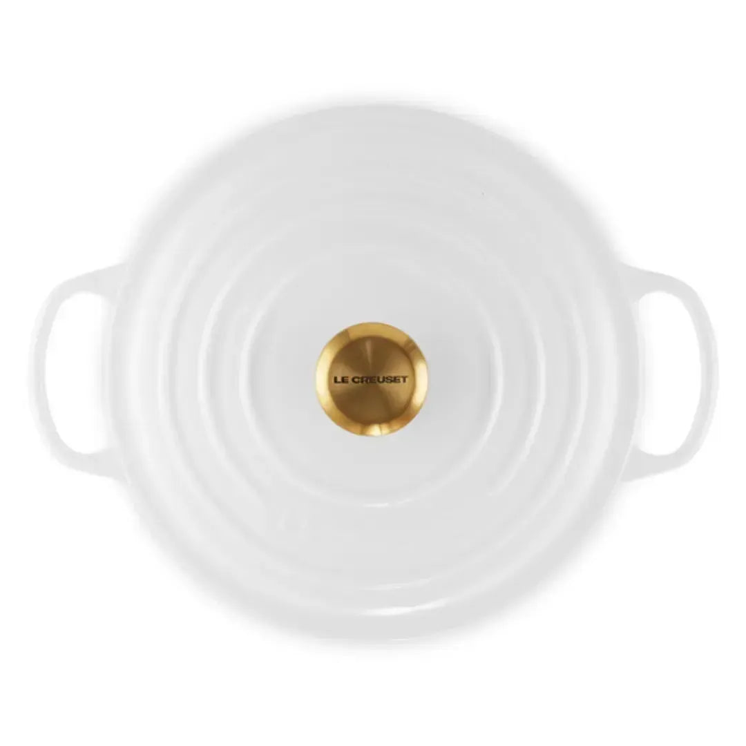 Panela Le Creuset Redonda Signature Branca com Pegador Dourado 1,3L 16cm