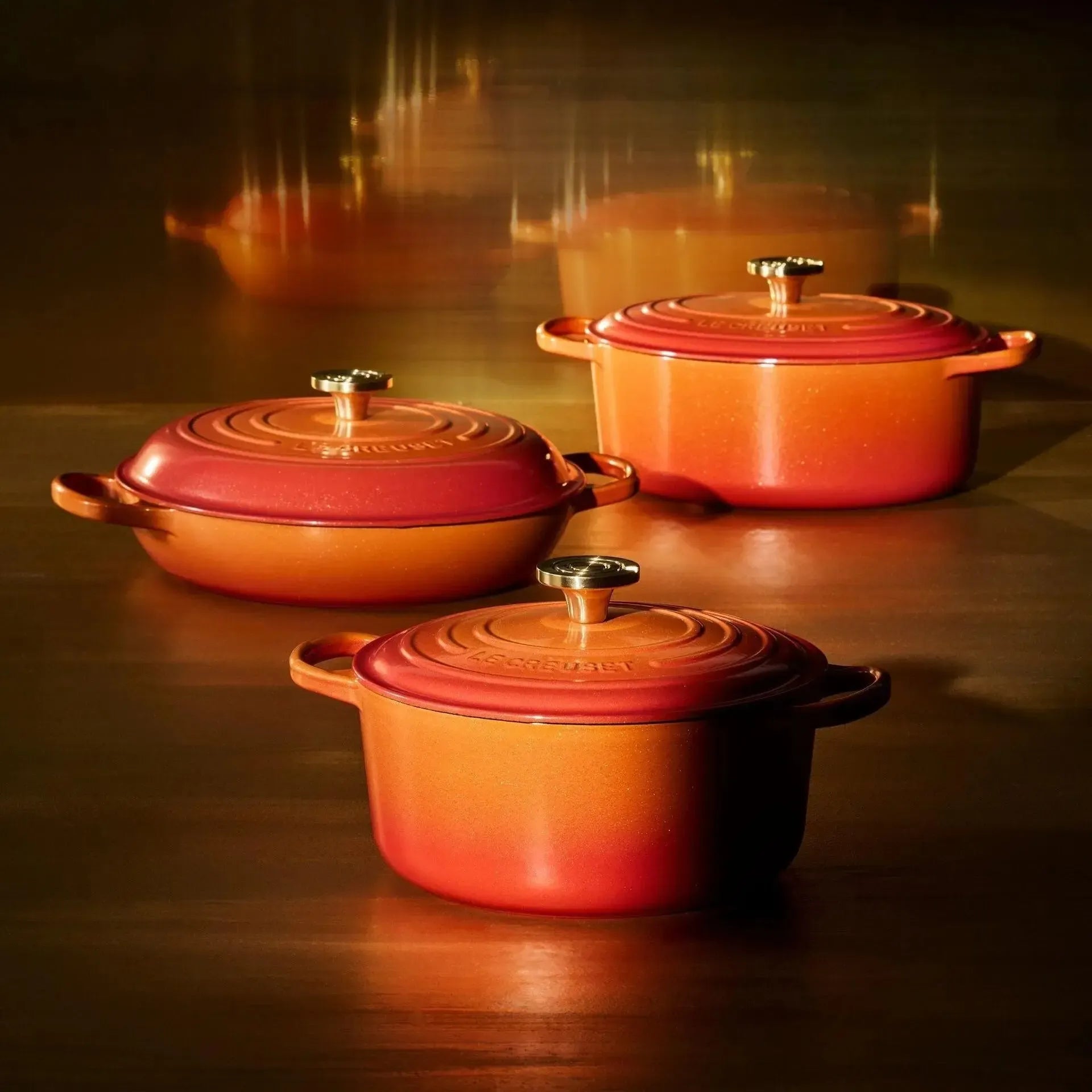Panela Le Creuset Redonda Signature Flamme Dorée com Pegador Dourado 5,3L 26cm