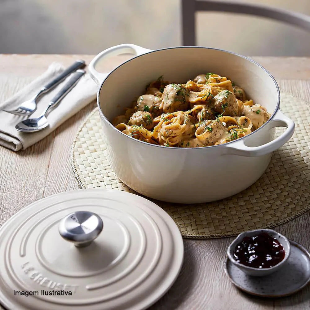 Panela Le Creuset Redonda Signature Meringue 4,2L 24cm