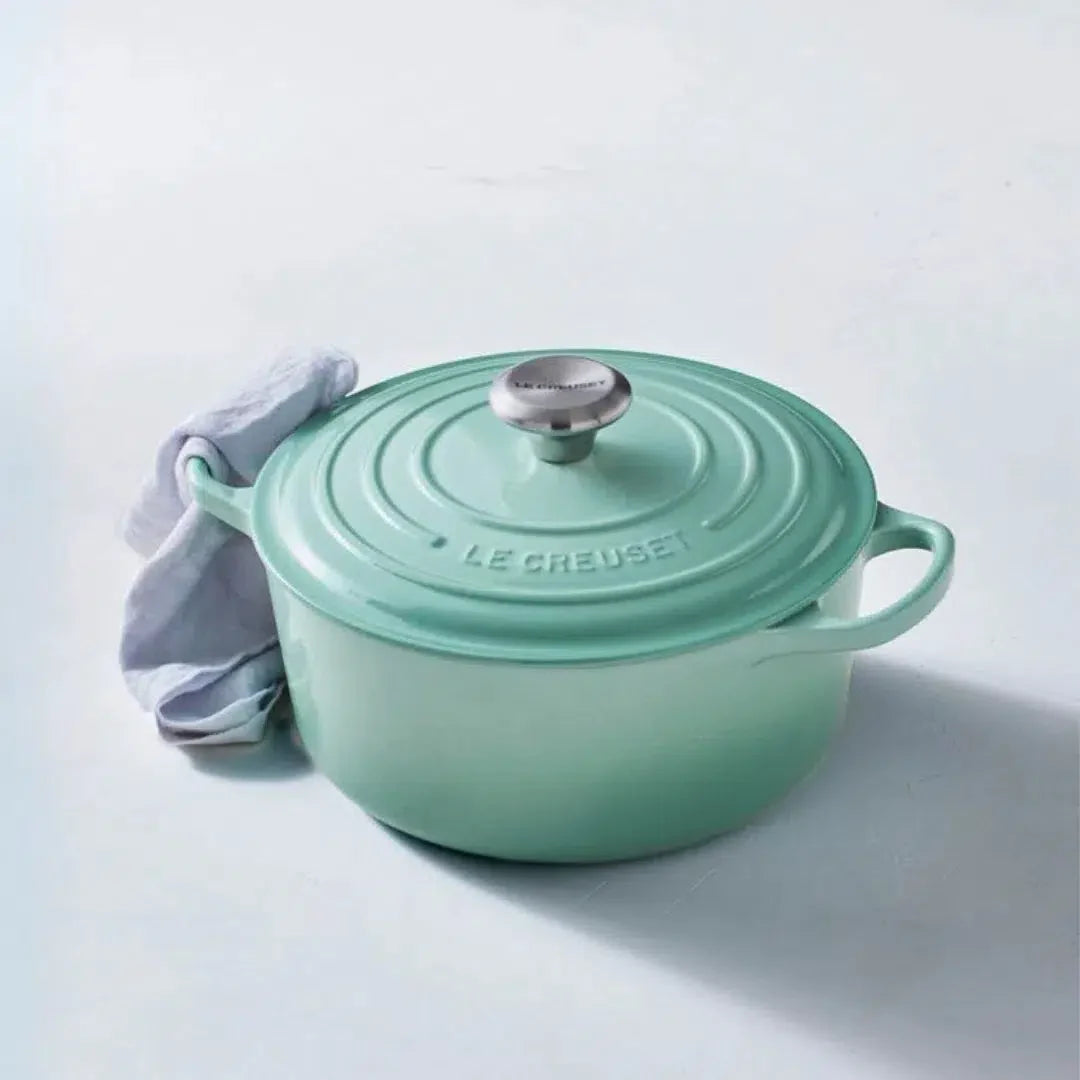 Panela Le Creuset Redonda Signature Sage 6,7L 28cm