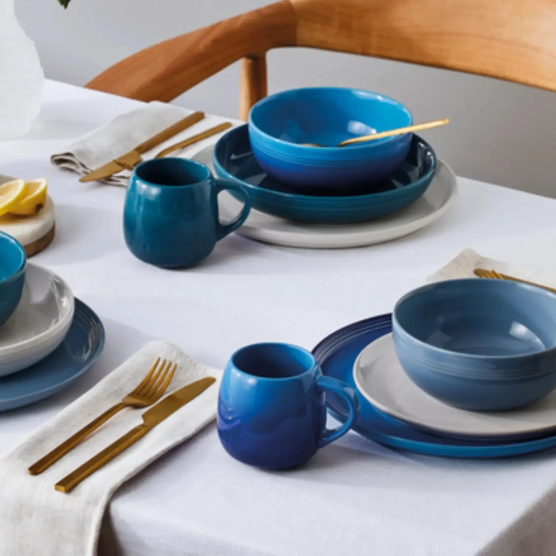 Caneca Cerâmica Sphere Azure 320ml Le Creuset