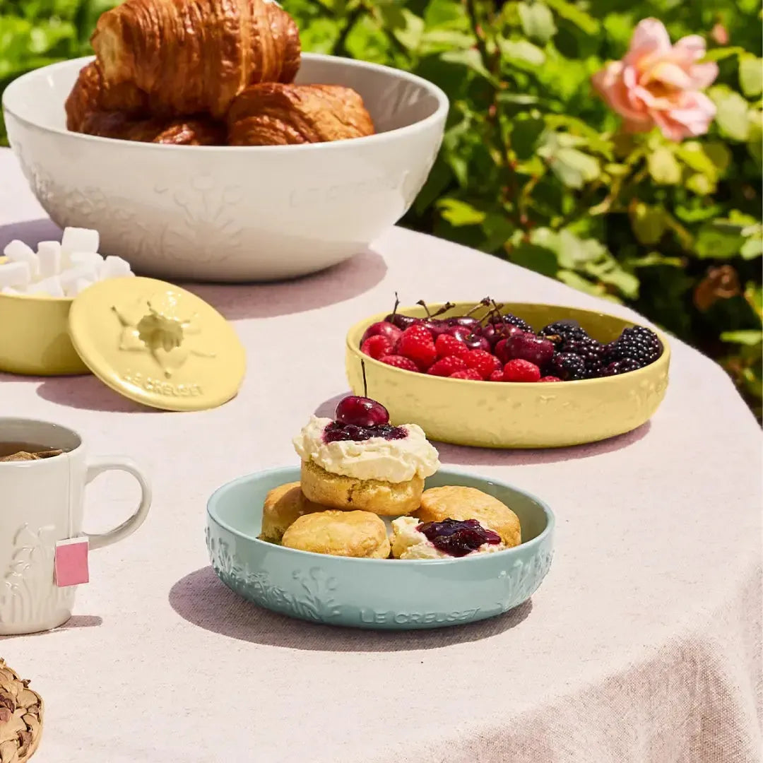 Prato Fundo Cerâmica 18cm Sphere Jardin Sea Salt Le Creuset